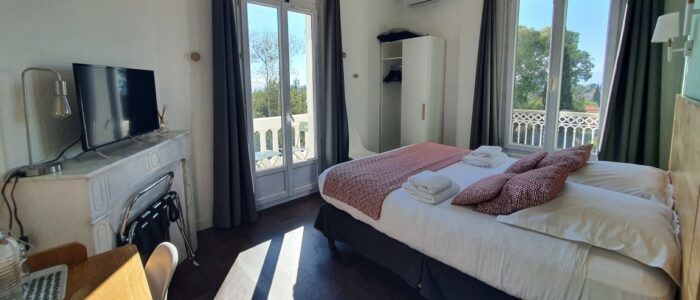 PROFITEZ DE NOS <strong>CHAMBRES RENOVEES